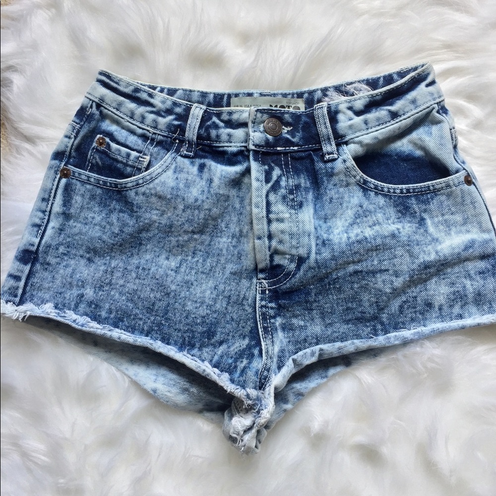 Topshop Moto Acid Wash Distressed Denim Shirts - Picture 2 of 4